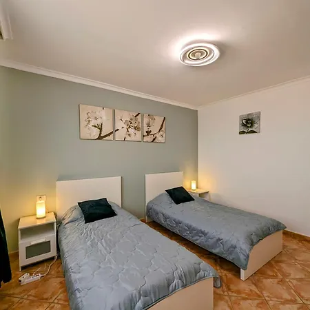 Comfortable 2-bedroom Duplex In Playa Paraiso With Ocean View, Balcony, And Shared Pool Апартаменты Адехе