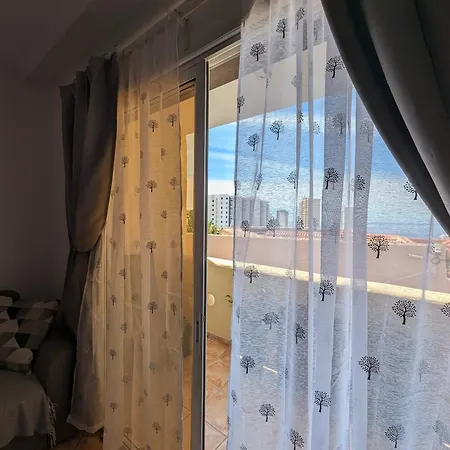 Comfortable 2-bedroom Duplex In Playa Paraiso With Ocean View, Balcony, And Shared Pool Апартаменты Адехе