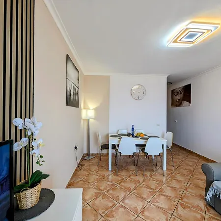 Comfortable 2-bedroom Duplex In Playa Paraiso With Ocean View, Balcony, And Shared Pool Appartement *